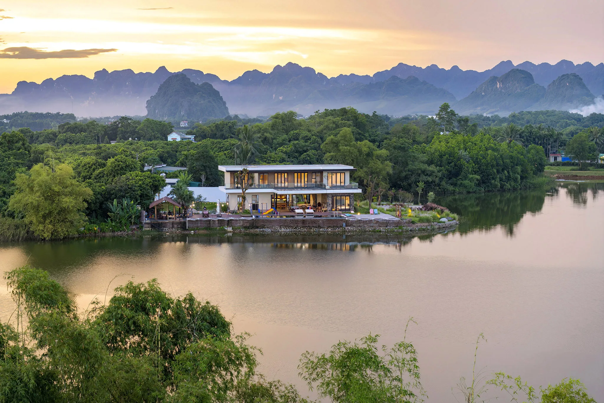 Balu Villa - Lạc Thuỷ